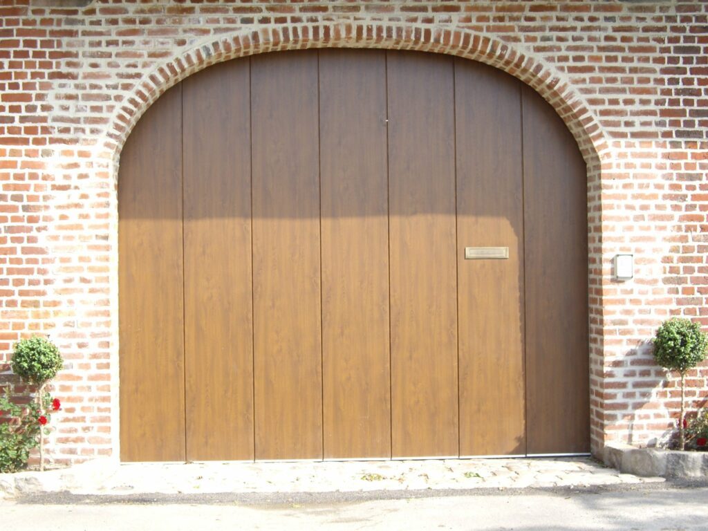 Porte de garage sectionnelle