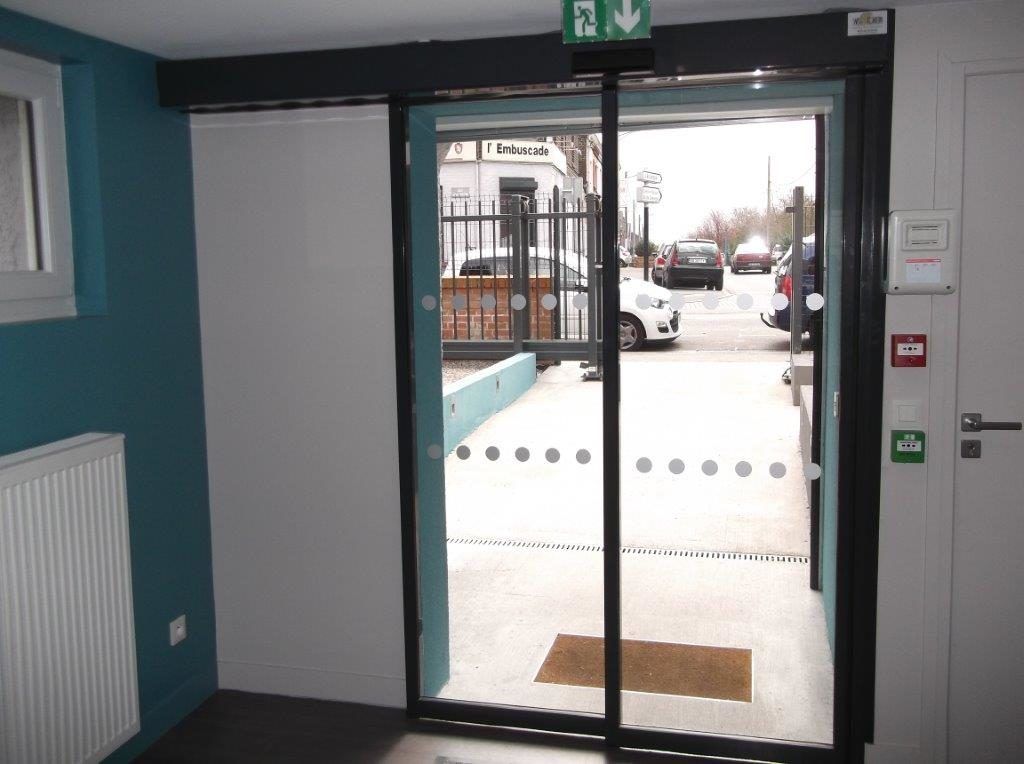 porte automatique magasin carton