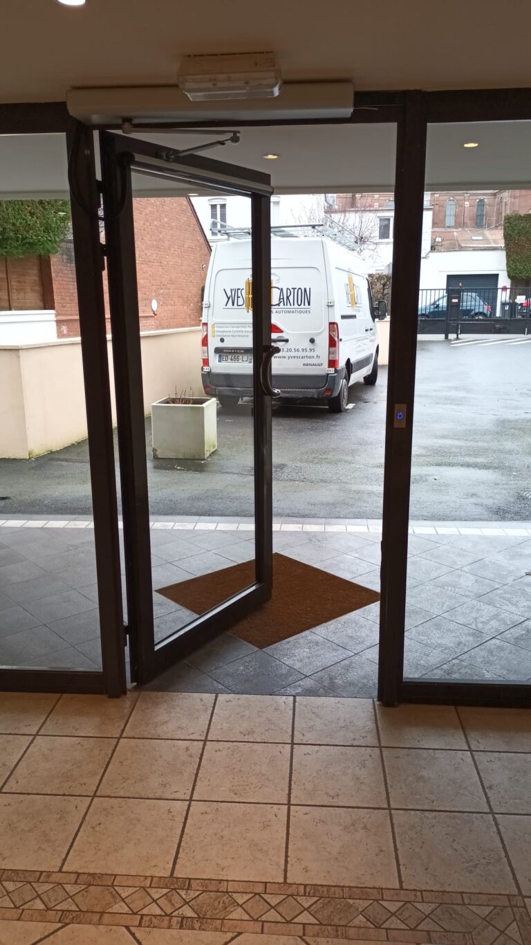 Porte d'entrée - CARTON